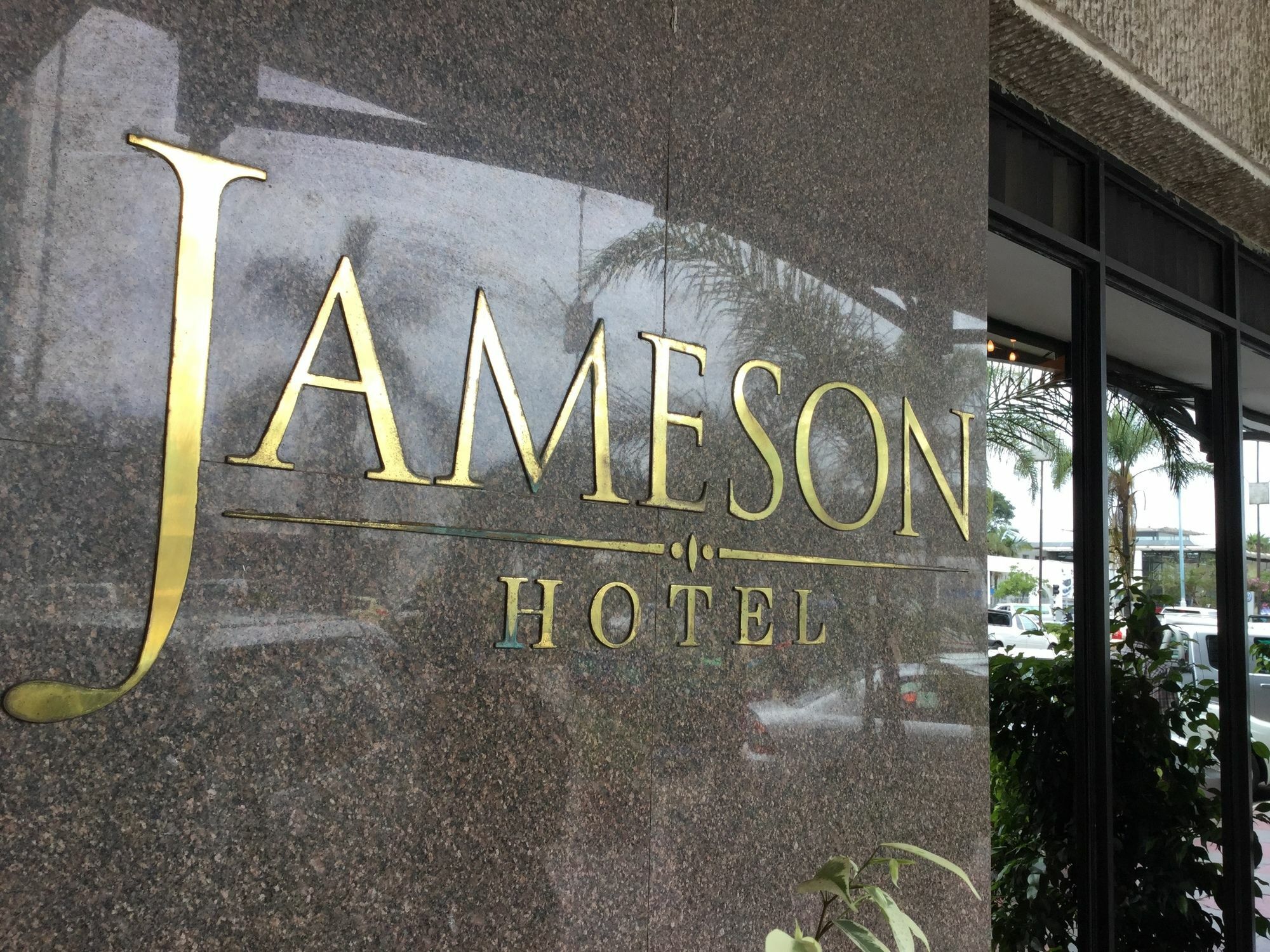 Cresta Jameson Hotel Harare Exterior foto